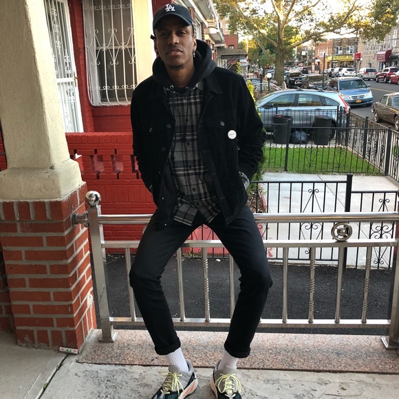 Meet your Posher, Ralph - Picture 1 of 1